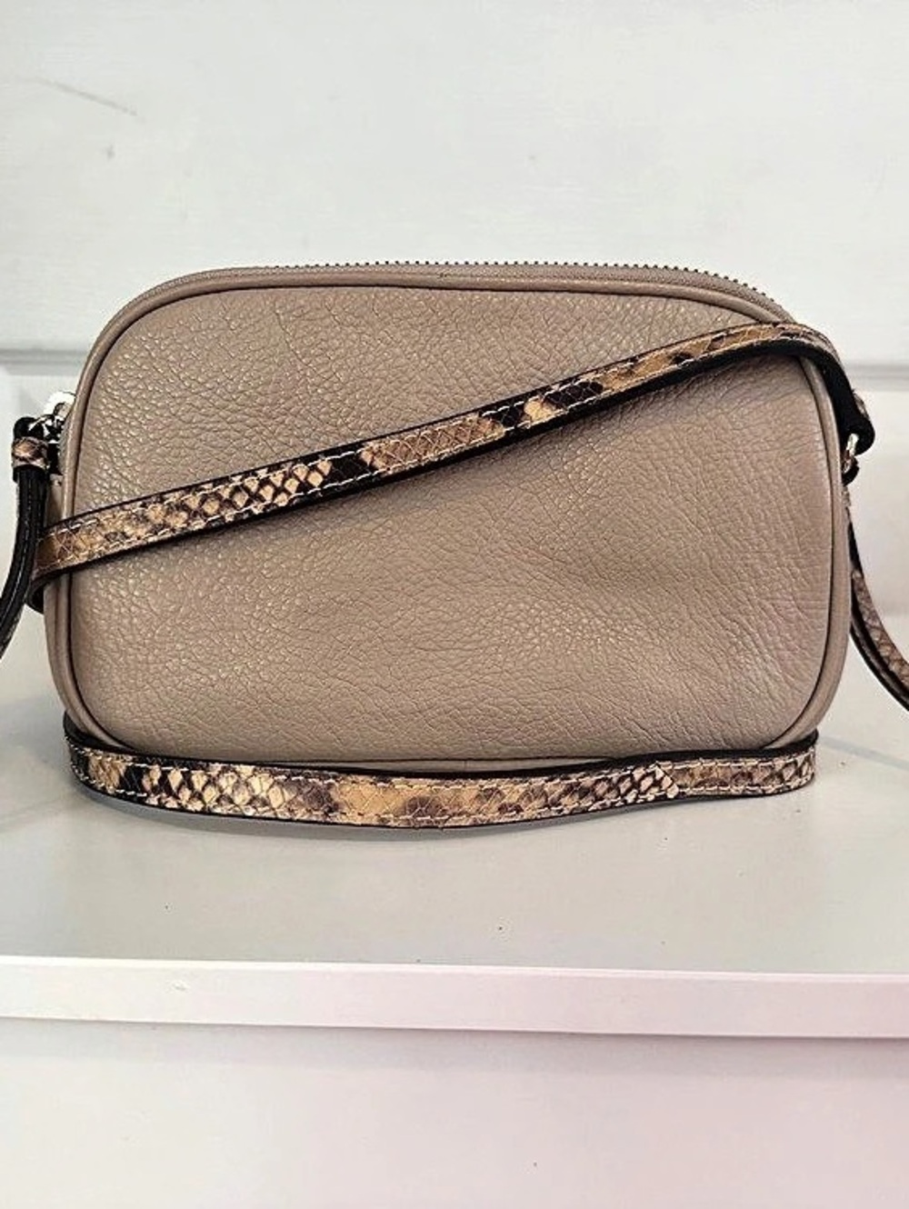Banana Republic Pebbled Leather Camera Crossbody Bag Taupe Neutral Snakeskin Str
